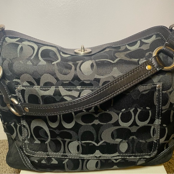 Coach Shoulder Bag - Picture 4 of 14